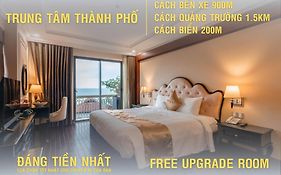 Khách Sạn La Maison Boutique